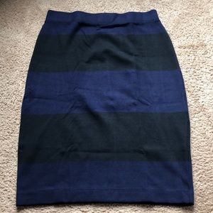 NOWT Pencil Skirt with Exposed Zipper